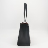 Louis Vuitton(LV) OnTheGo Tote Bicolor Monogram Empreinte Giant MM — thumbnail 5