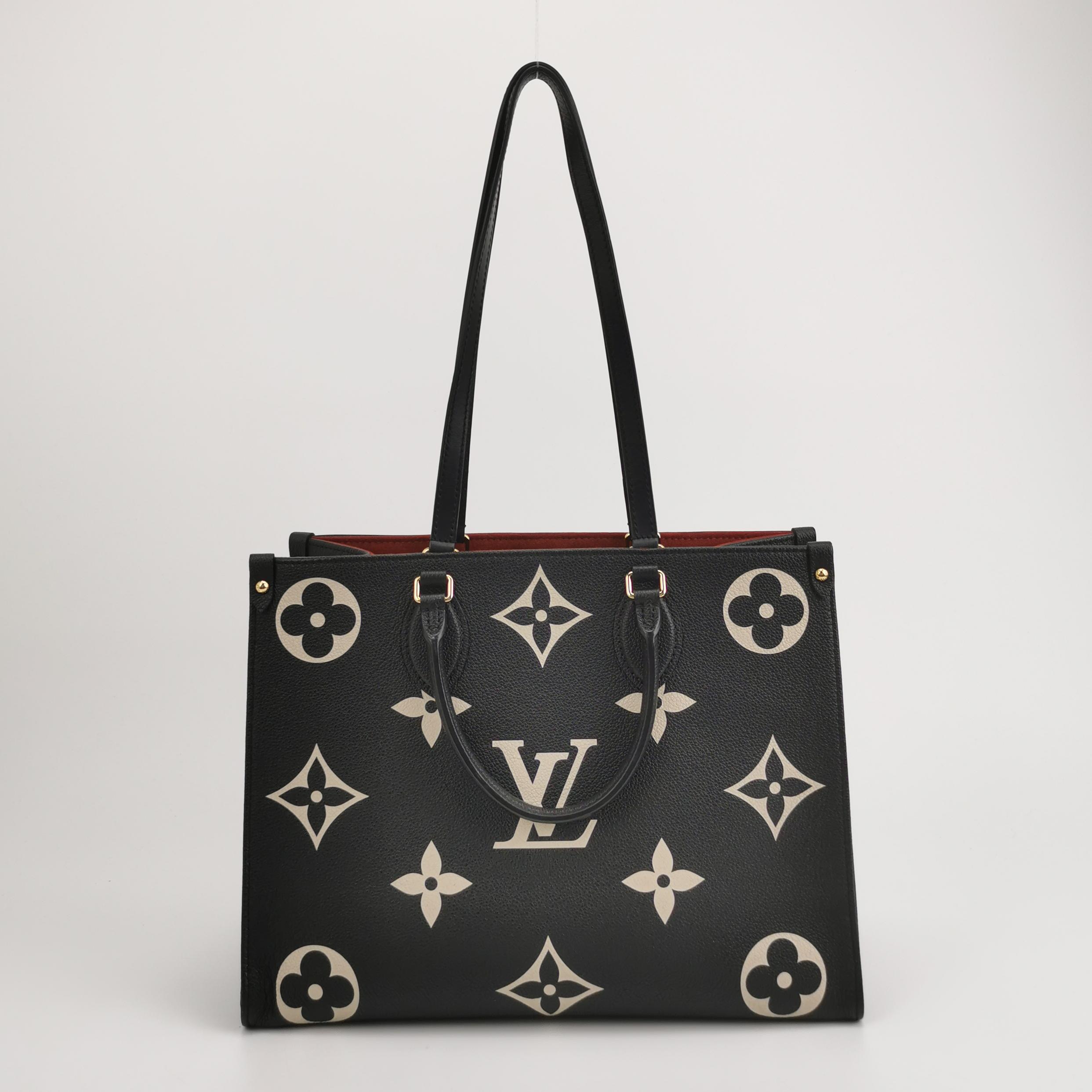 Louis Vuitton(LV) OnTheGo Tote Bicolor Monogram Empreinte Giant MM — photo 3 of 15