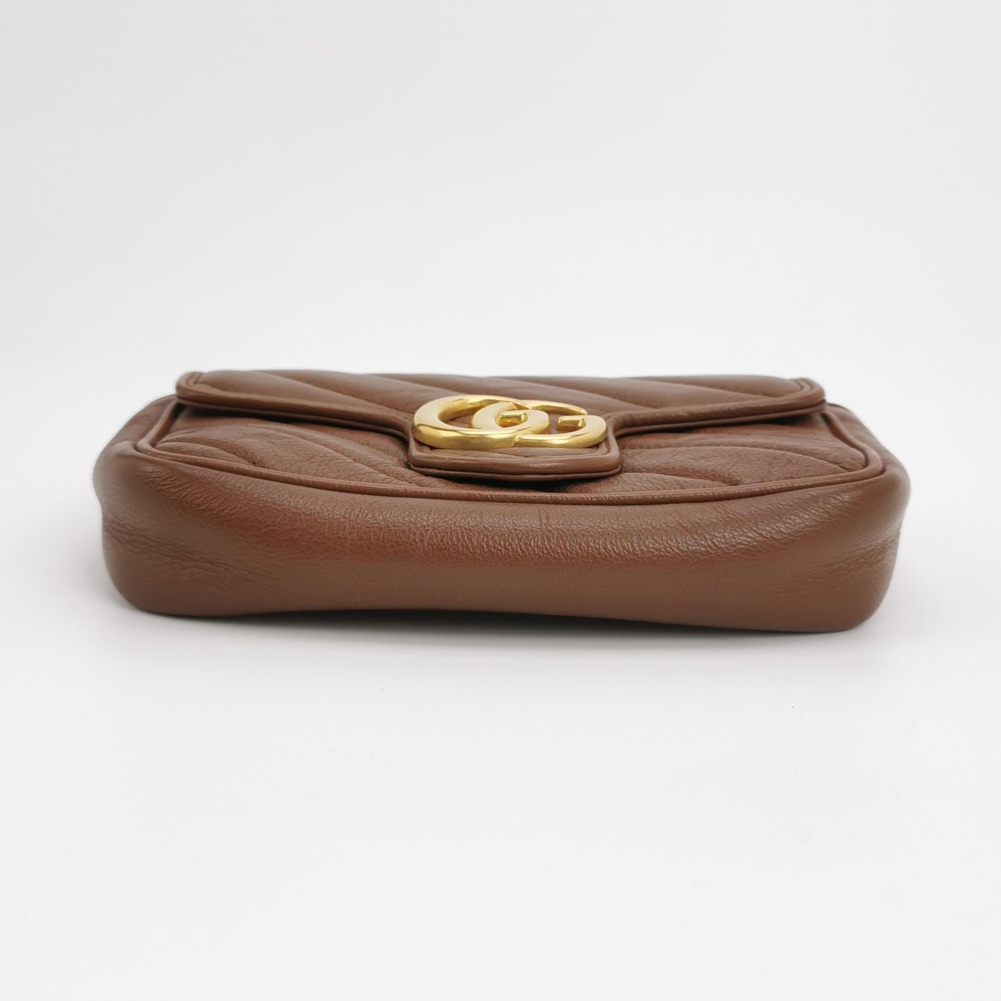 Gucci GG Marmont Flap Bag Diagonal Quilted Leather Super Mini — photo 6 of 13
