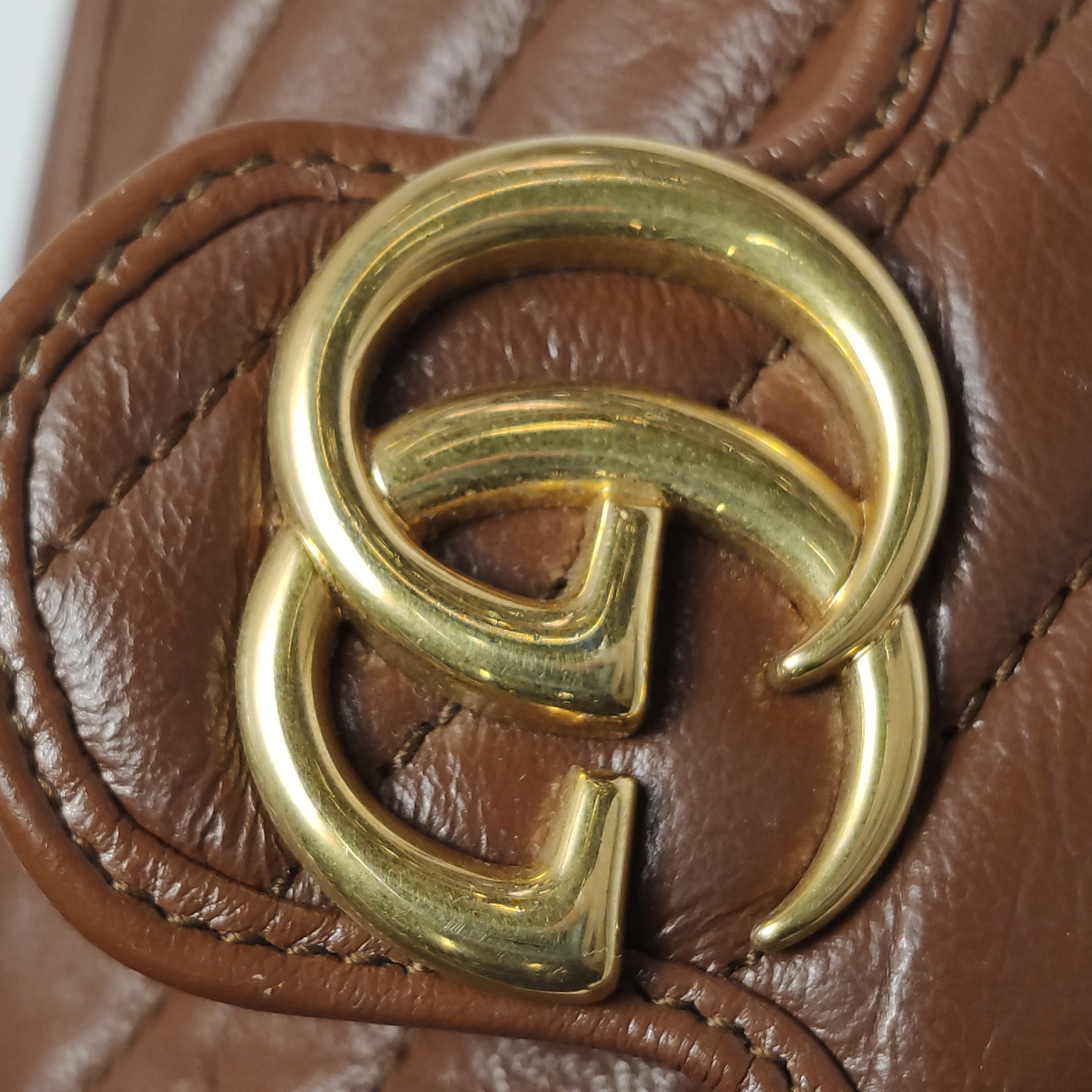 Gucci GG Marmont Flap Bag Diagonal Quilted Leather Super Mini — photo 12 of 13