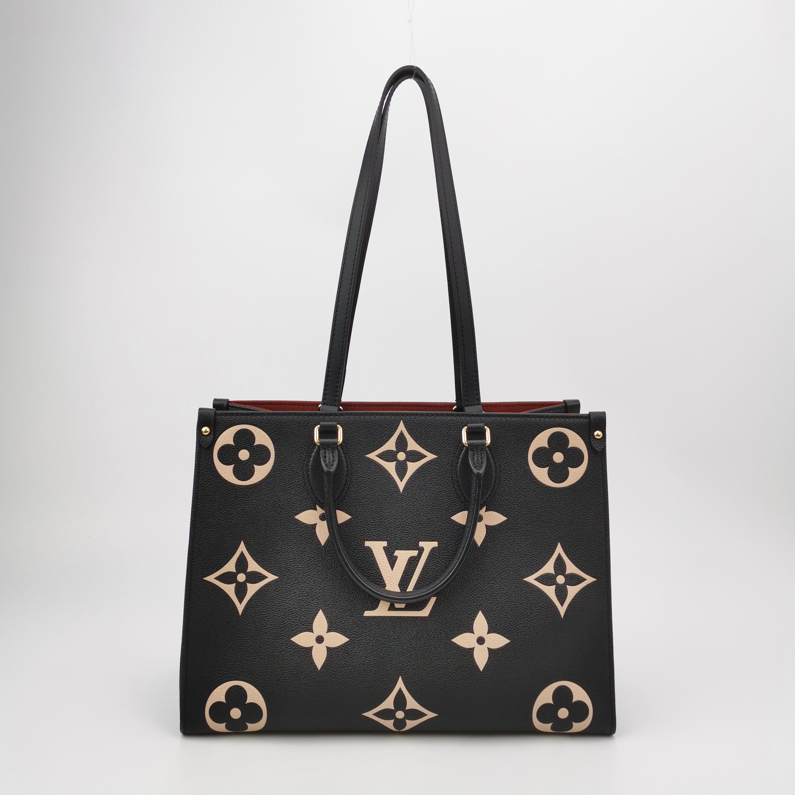 Louis Vuitton(LV) OnTheGo Tote Bicolor Monogram Empreinte Giant MM — photo 3 of 14