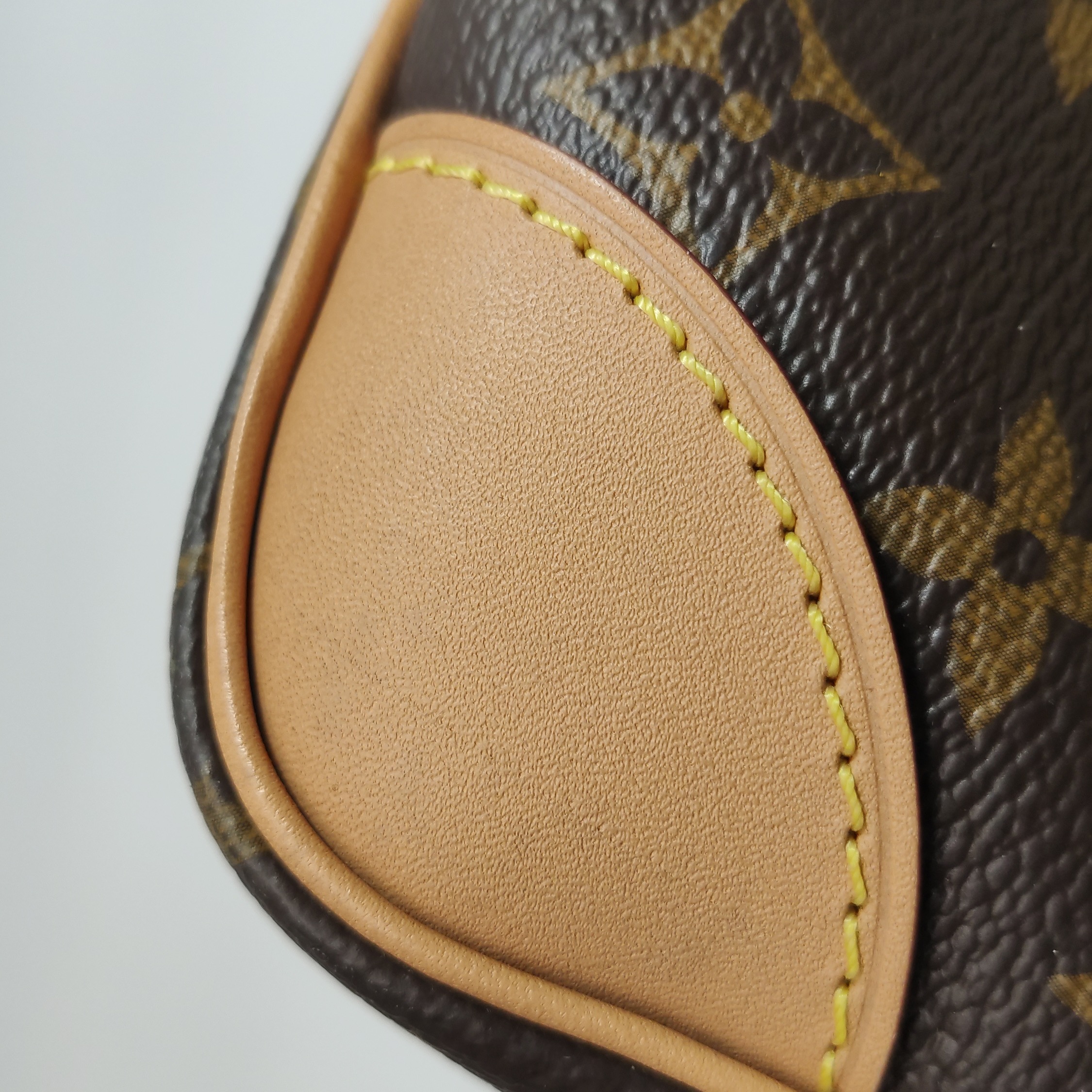 Louis Vuitton(LV) Odeon NM Handbag Monogram Canvas PM — photo 13 of 19