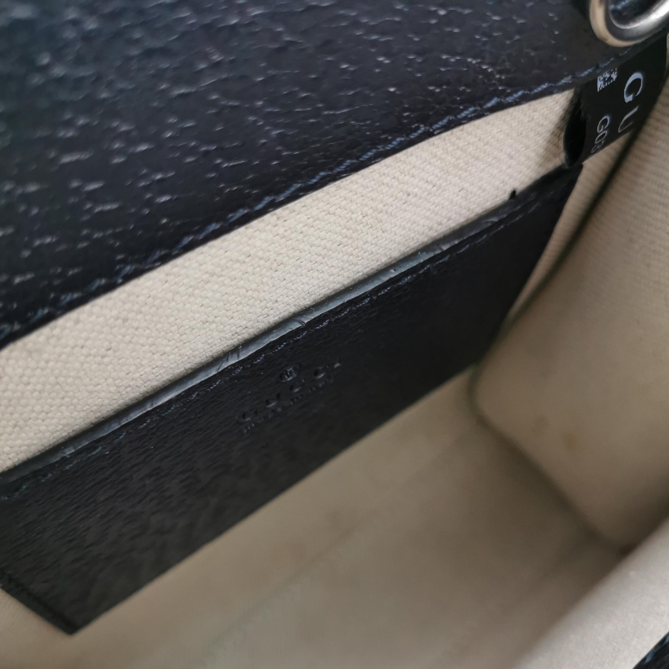 Gucci Interlocking G Patch Tote GG Coated Canvas Mini — photo 9 of 16