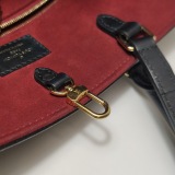 Louis Vuitton(LV) OnTheGo Tote Bicolor Monogram Empreinte Giant MM — thumbnail 9
