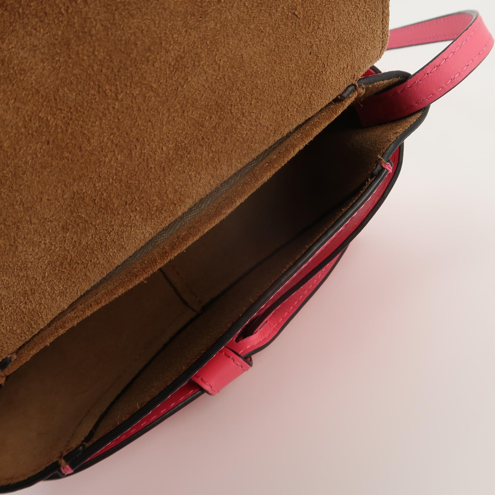 Loewe Gate Shoulder Bag Leather Mini — photo 7 of 12