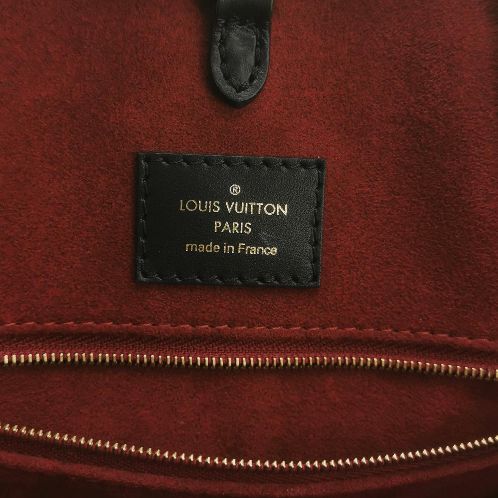 Louis Vuitton(LV) OnTheGo Tote Bicolor Monogram Empreinte Giant MM — photo 8 of 13