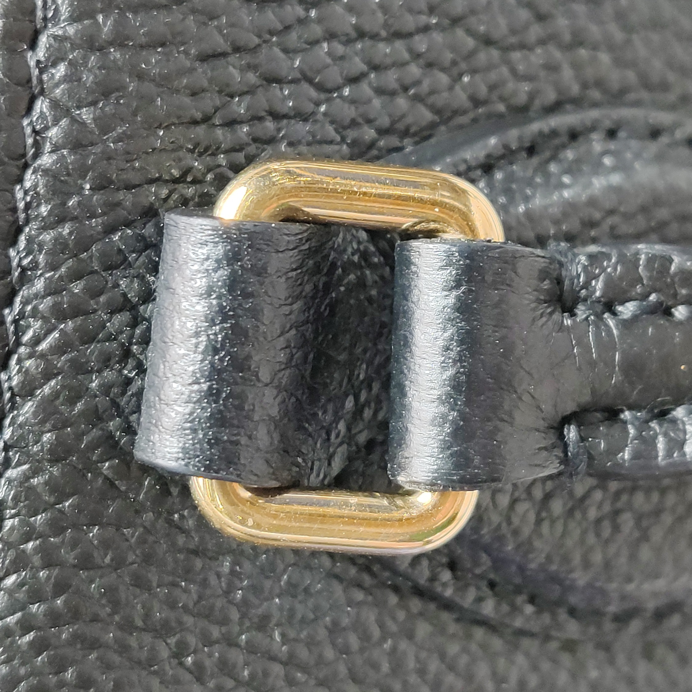 Louis Vuitton(LV) OnTheGo Tote Bicolor Monogram Empreinte Giant MM — photo 10 of 13