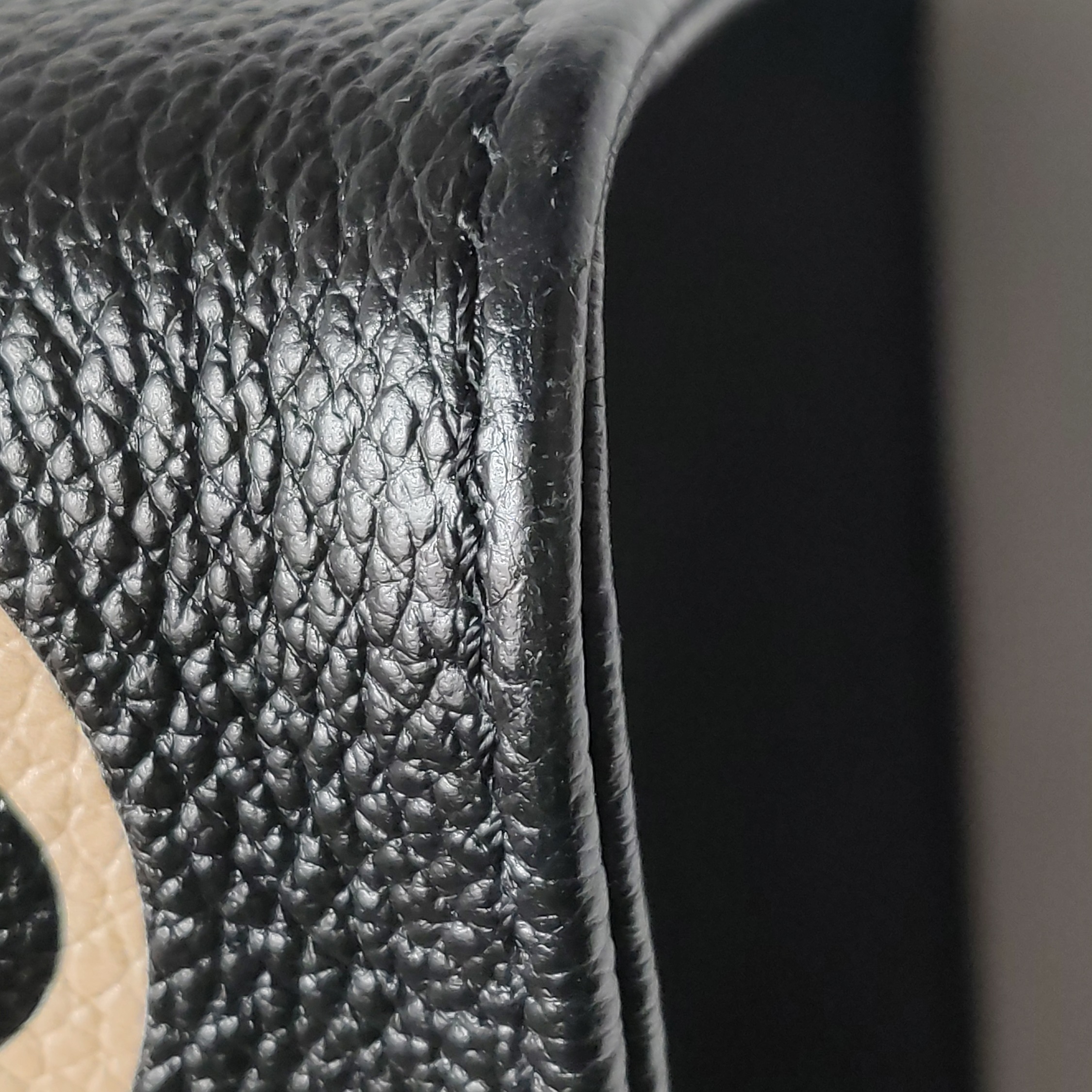 Louis Vuitton(LV) OnTheGo Tote Bicolor Monogram Empreinte Giant MM — photo 13 of 13