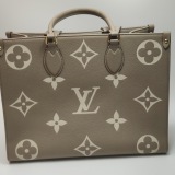 Louis Vuitton(LV) OnTheGo Tote Bicolor Monogram Empreinte Giant MM — thumbnail 13