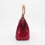 Louis Vuitton(LV) Brea Handbag Monogram Vernis MM — thumbnail 3