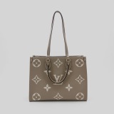 Louis Vuitton(LV) OnTheGo Tote Bicolor Monogram Empreinte Giant MM — thumbnail 3