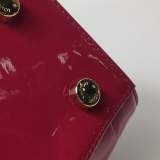 Louis Vuitton(LV) Brea Handbag Monogram Vernis MM — thumbnail 17