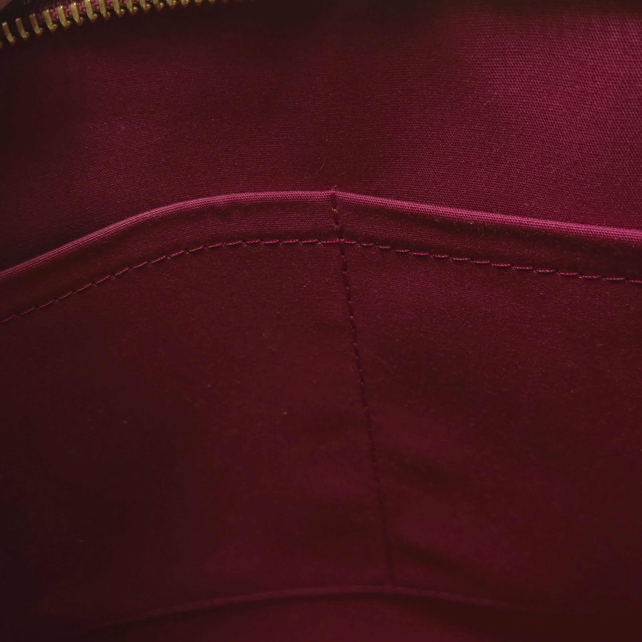 Louis Vuitton(LV) Brea Handbag Monogram Vernis MM — photo 10 of 23