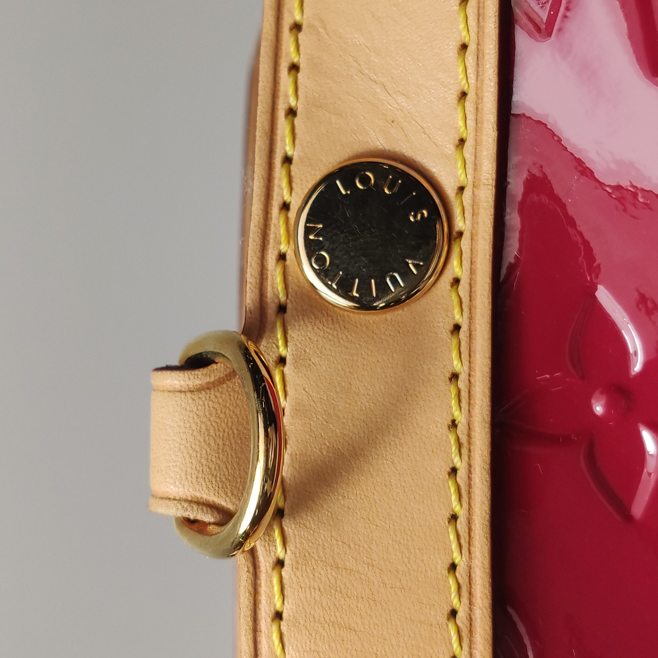 Louis Vuitton(LV) Brea Handbag Monogram Vernis MM — photo 15 of 23