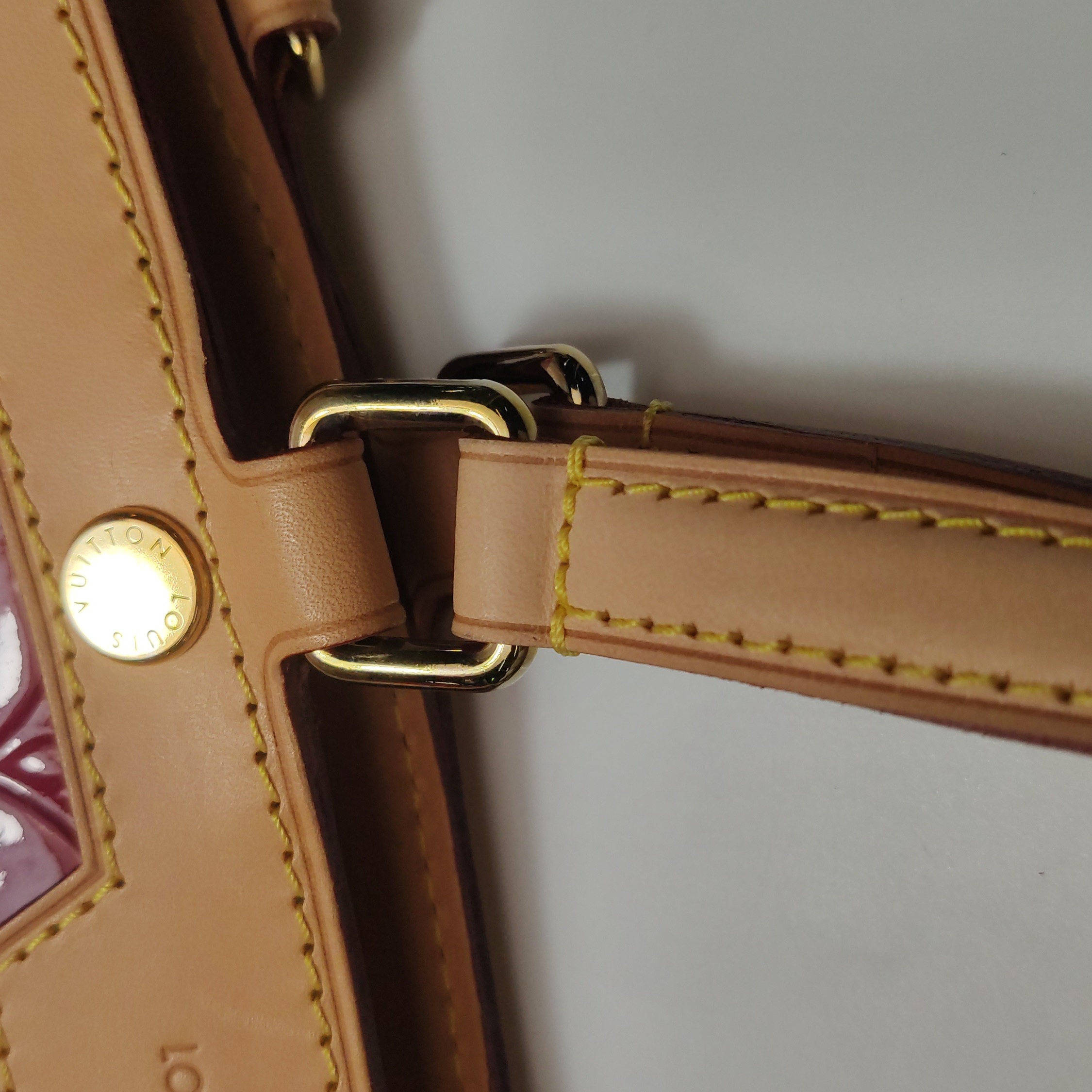 Louis Vuitton(LV) Brea Handbag Monogram Vernis MM — photo 20 of 23