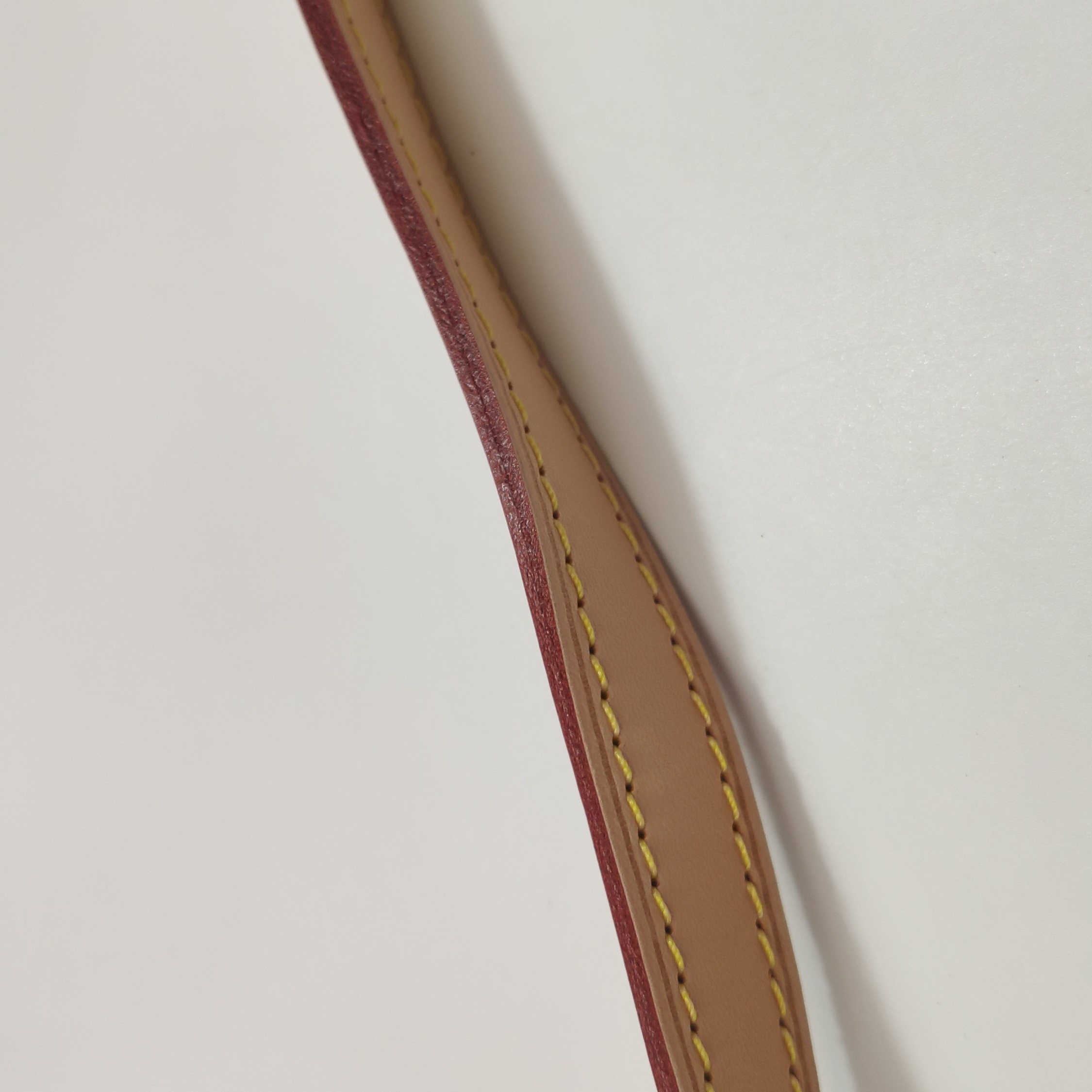 Louis Vuitton(LV) Brea Handbag Monogram Vernis MM — photo 22 of 23