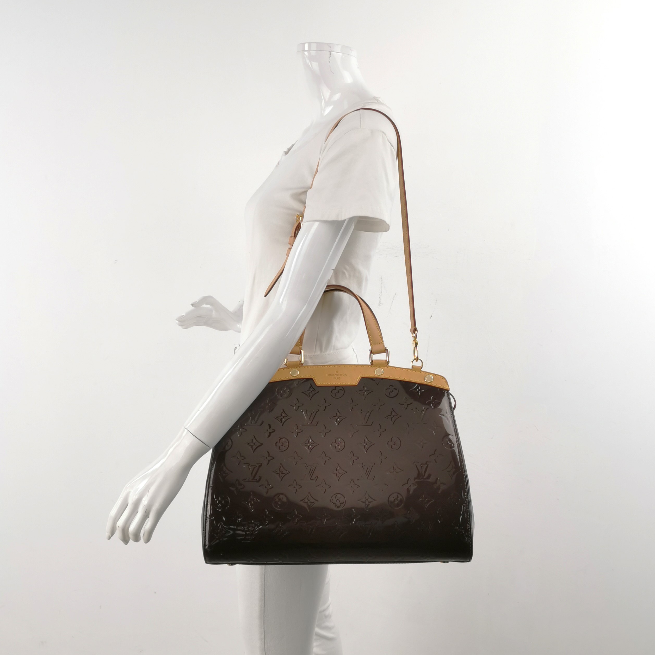 Louis Vuitton(LV) Brea Handbag Monogram Vernis MM — alternate view
