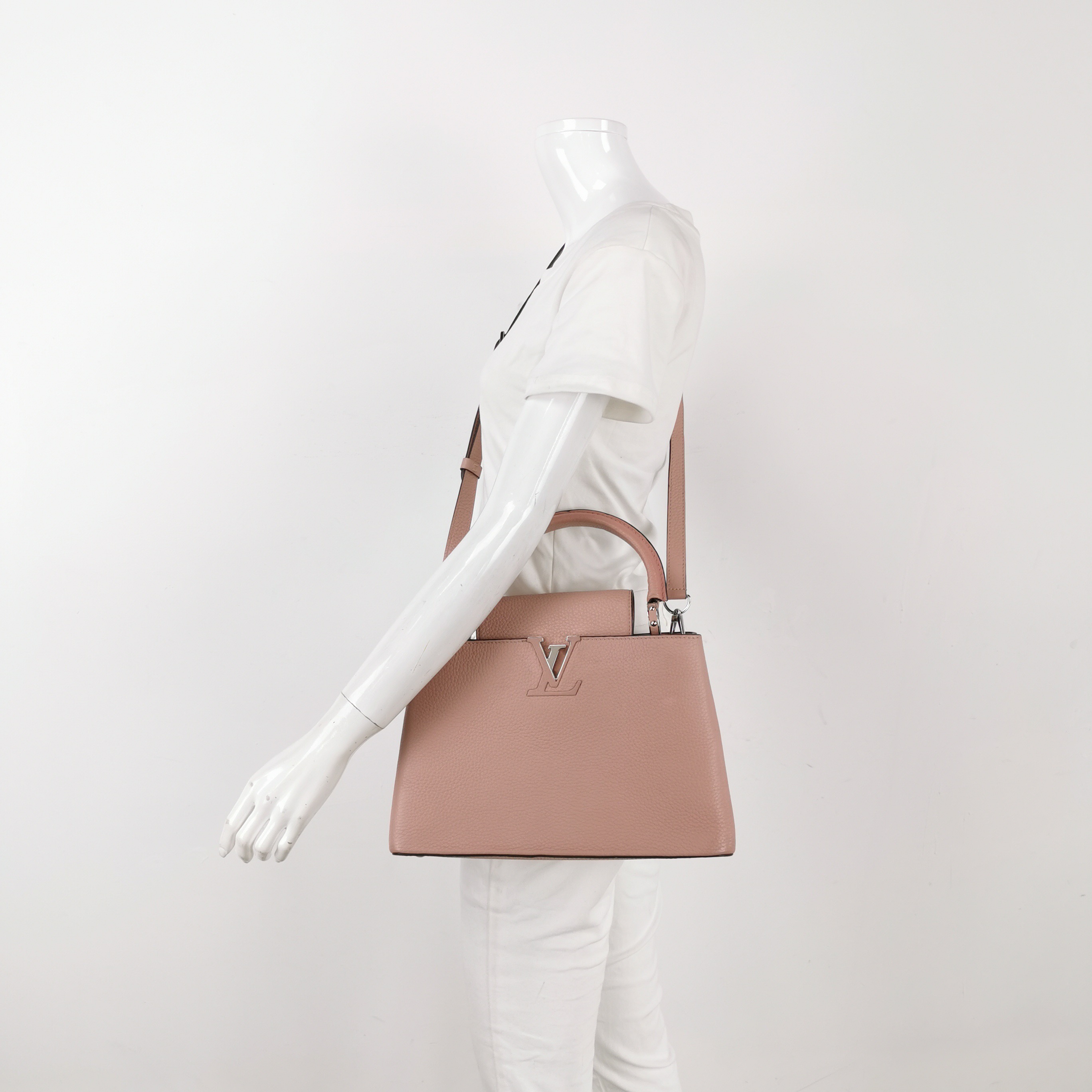 Louis Vuitton(LV) Capucines Bag Leather MM — alternate view