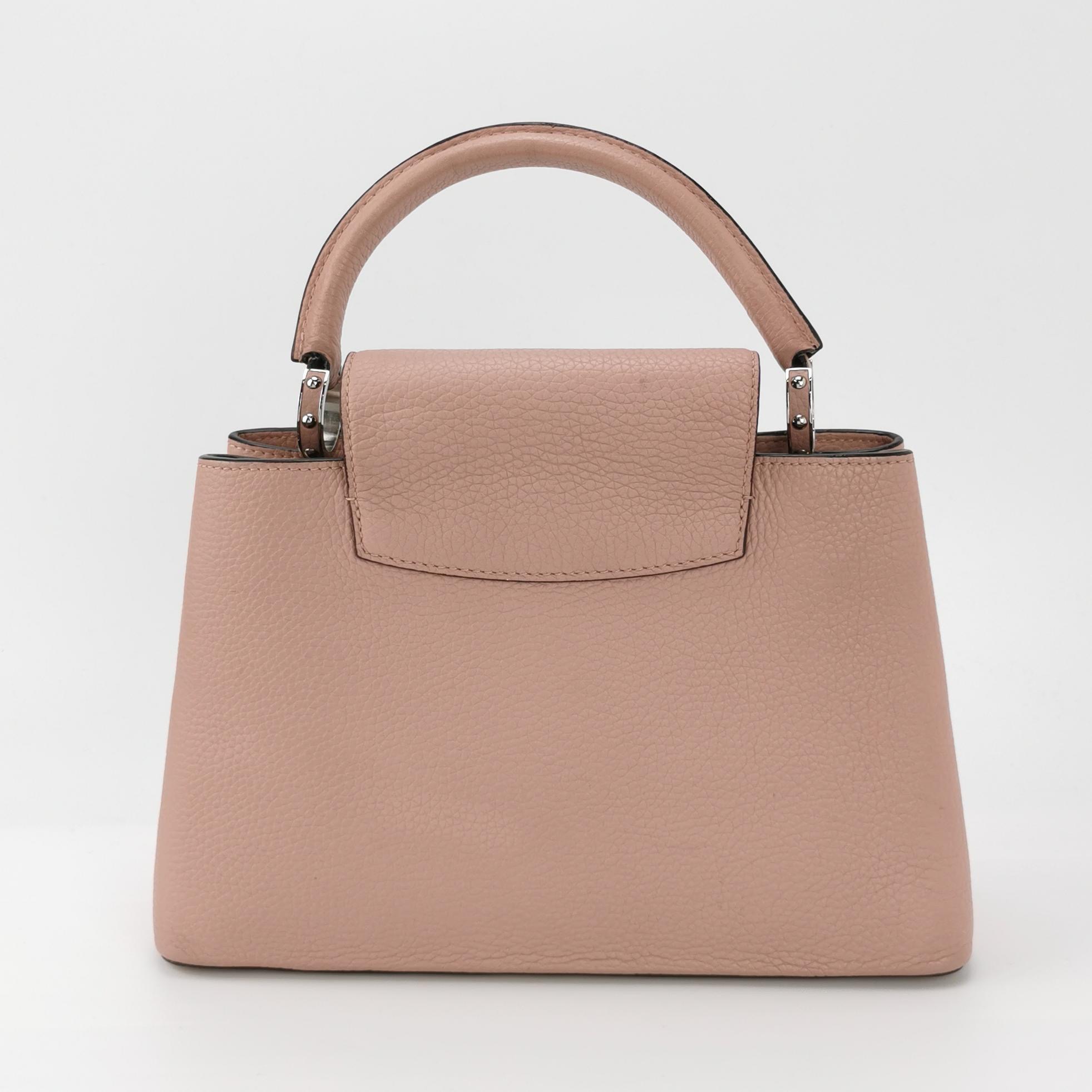 Louis Vuitton(LV) Capucines Bag Leather MM — photo 5 of 23