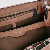 Louis Vuitton(LV) Capucines Bag Leather MM — thumbnail 9
