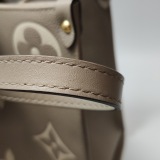 Louis Vuitton(LV) OnTheGo Tote Bicolor Monogram Empreinte Giant MM — thumbnail 13