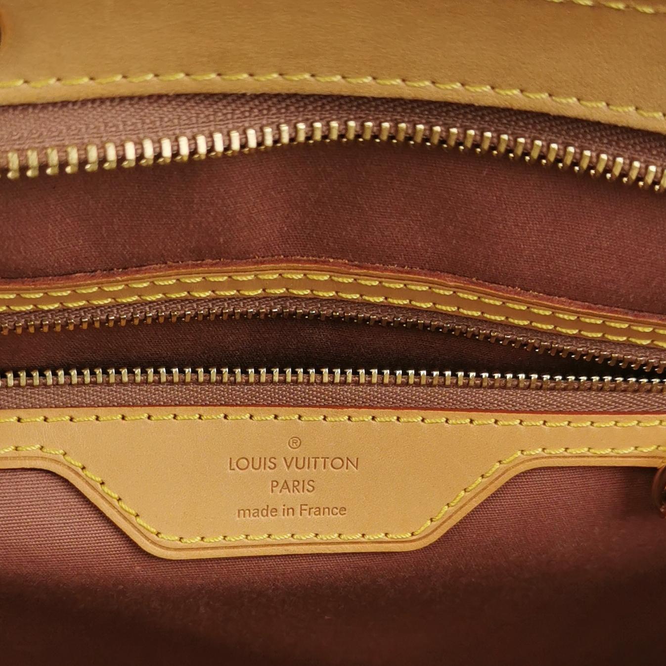 Louis Vuitton(LV) Brea Handbag Monogram Vernis MM — photo 9 of 26
