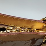 Louis Vuitton(LV) Brea Handbag Monogram Vernis MM — thumbnail 17