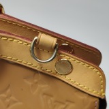 Louis Vuitton(LV) Brea Handbag Monogram Vernis MM — thumbnail 22
