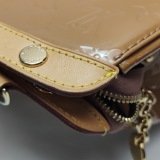 Louis Vuitton(LV) Brea Handbag Monogram Vernis MM — thumbnail 20
