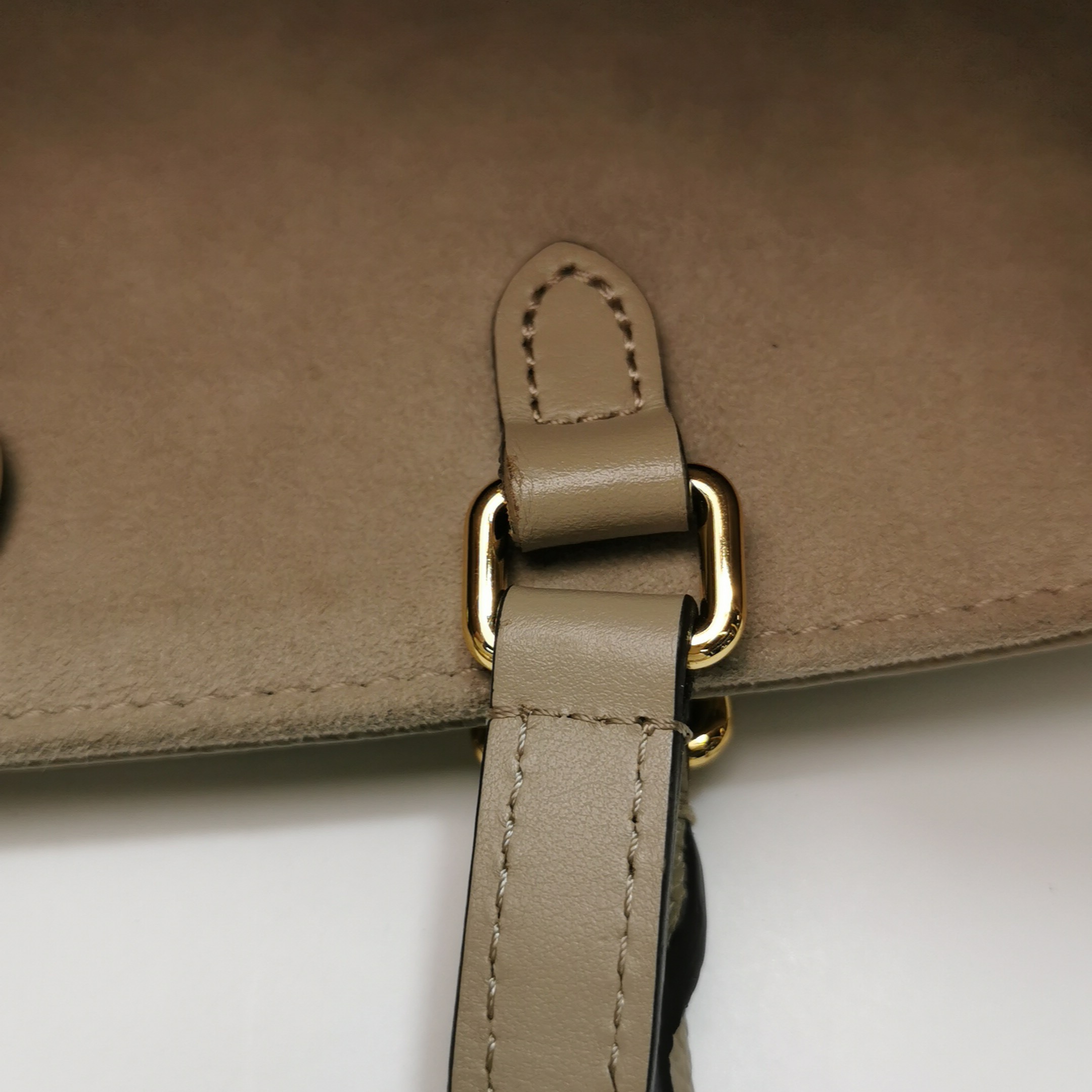 Louis Vuitton(LV) OnTheGo Tote Bicolor Monogram Empreinte Giant MM — photo 9 of 16
