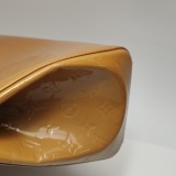 Louis Vuitton(LV) Brea Handbag Monogram Vernis MM — thumbnail 16