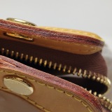 Louis Vuitton(LV) Brea Handbag Monogram Vernis MM — thumbnail 10