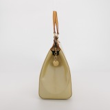 Louis Vuitton(LV) Brea Handbag Monogram Vernis MM — thumbnail 4