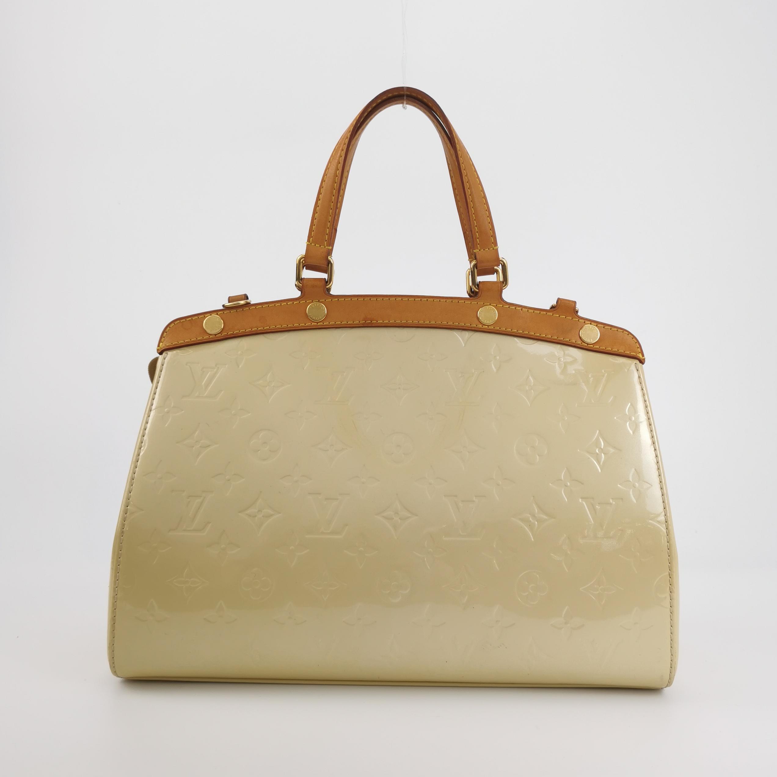 Louis Vuitton(LV) Brea Handbag Monogram Vernis MM — photo 5 of 21