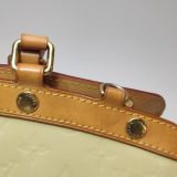 Louis Vuitton(LV) Brea Handbag Monogram Vernis MM — thumbnail 13