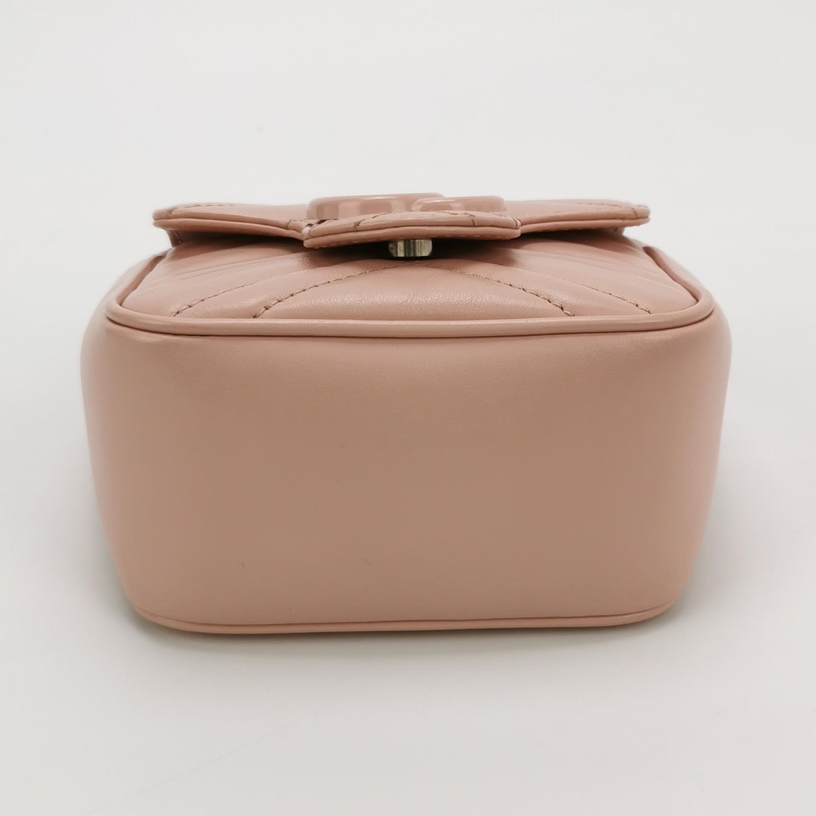 Gucci GG Marmont Flap Belt Bag Matelasse Leather Mini — photo 6 of 11