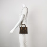 Louis Vuitton(LV) OnTheGo Tote Reverse Monogram Giant BB — thumbnail 2