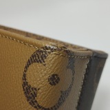 Louis Vuitton(LV) OnTheGo Tote Reverse Monogram Giant BB — thumbnail 15