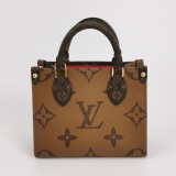 Louis Vuitton(LV) OnTheGo Tote Reverse Monogram Giant BB — thumbnail 3