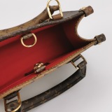 Louis Vuitton(LV) OnTheGo Tote Reverse Monogram Giant BB — thumbnail 7