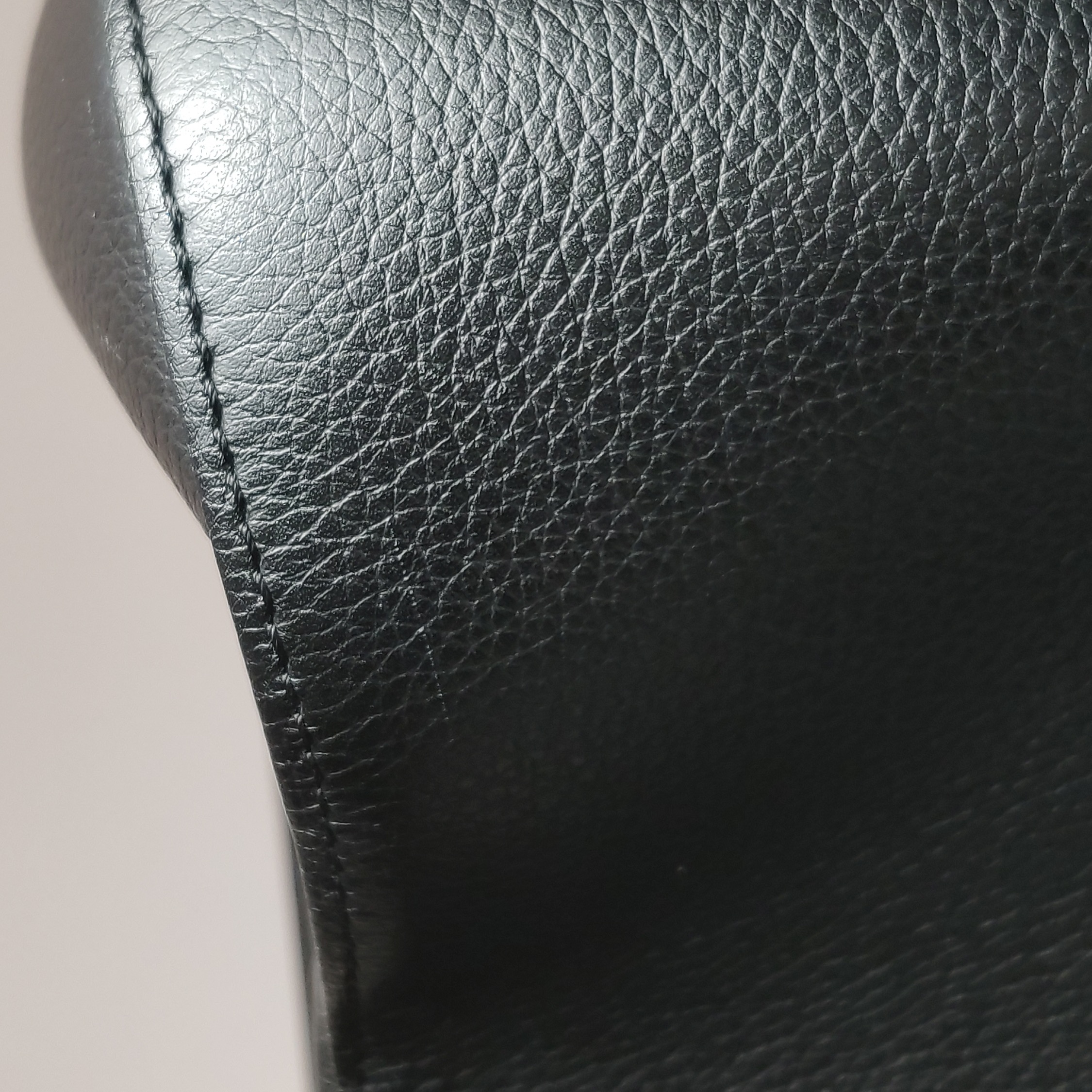 Delvaux Brillant Top Handle Bag Leather MM — photo 13 of 19