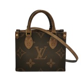 Louis Vuitton(LV) OnTheGo Tote Reverse Monogram Giant BB — thumbnail 1
