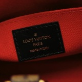 Louis Vuitton(LV) OnTheGo Tote Reverse Monogram Giant BB — thumbnail 8