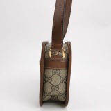 Gucci Interlocking G Patch Camera Bag GG Coated Canvas Mini — thumbnail 4