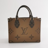 Louis Vuitton(LV) OnTheGo Tote Reverse Monogram Giant PM — thumbnail 3
