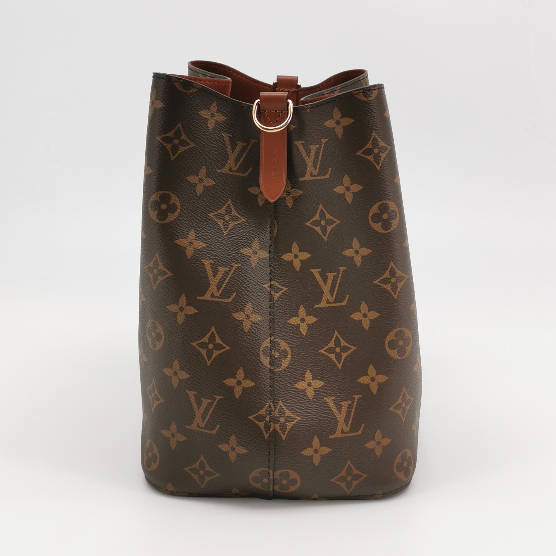 Louis Vuitton(LV) NeoNoe Handbag Monogram Canvas with Leather MM — photo 4 of 18