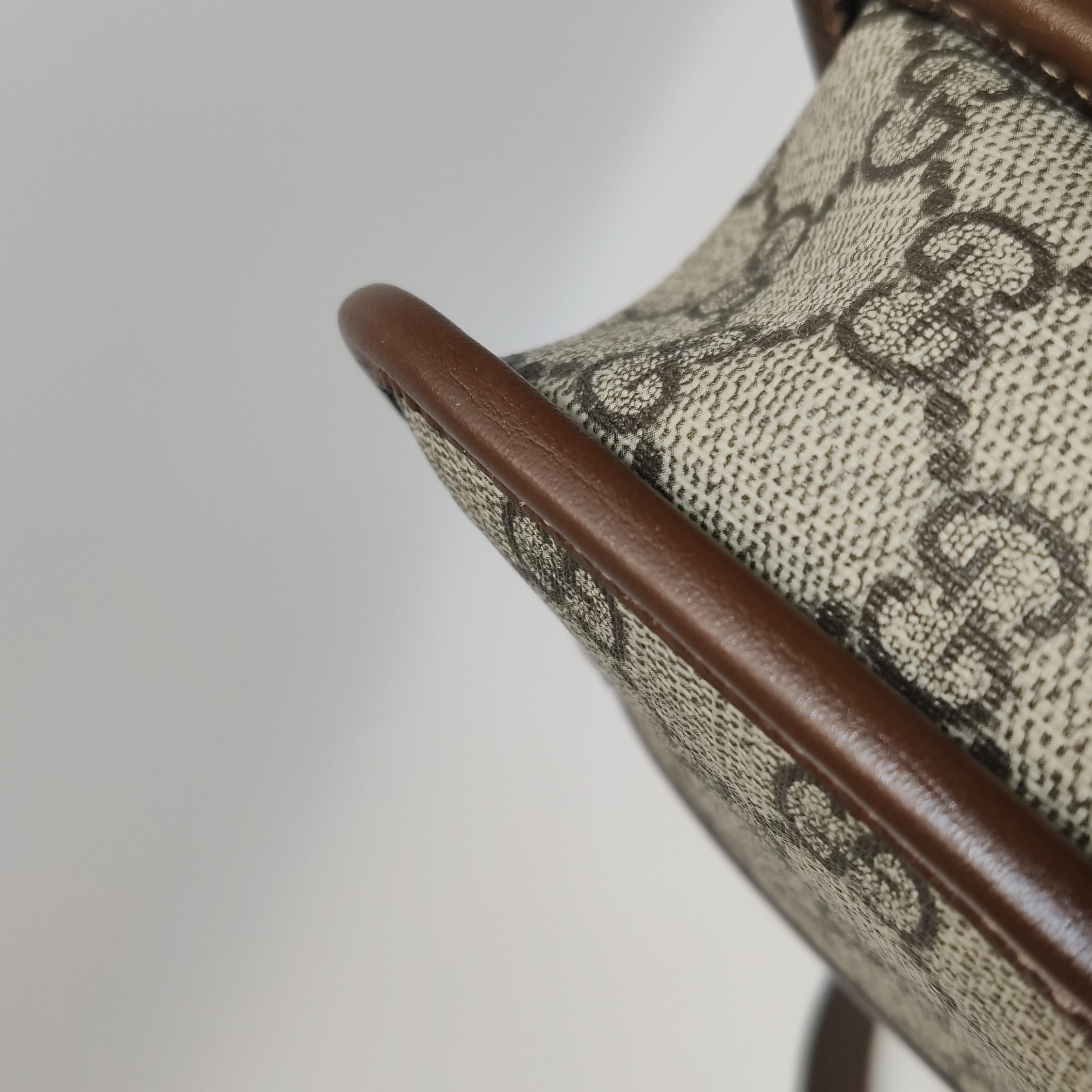 Gucci Interlocking G Patch Camera Bag GG Coated Canvas Mini — photo 13 of 18