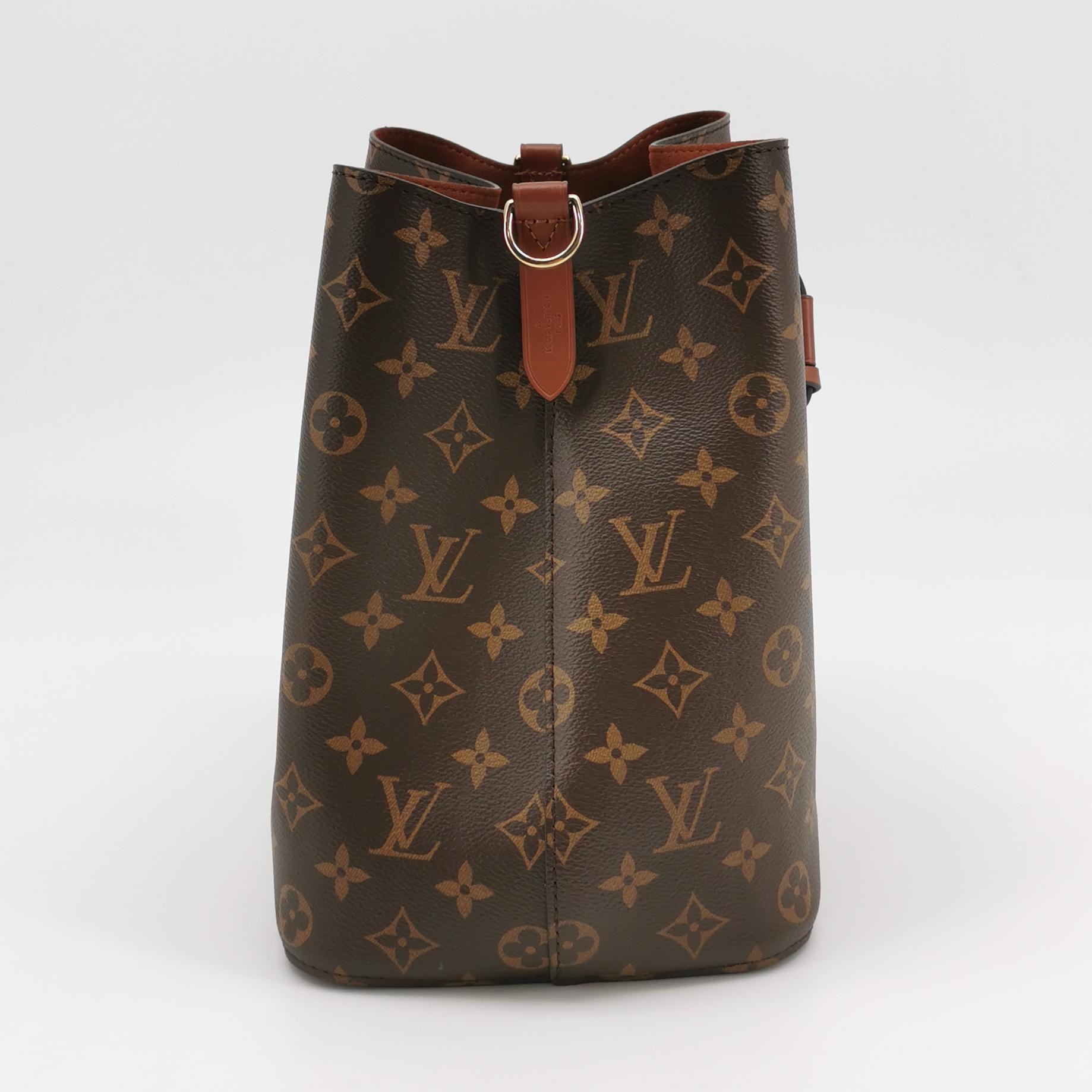Louis Vuitton(LV) NeoNoe Handbag Monogram Canvas with Leather MM — photo 3 of 18