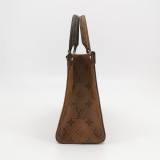 Louis Vuitton(LV) OnTheGo Tote Reverse Monogram Giant PM — thumbnail 5