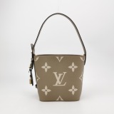 Louis Vuitton(Lv) All In BB Monogram Calfskin Gray — thumbnail 6